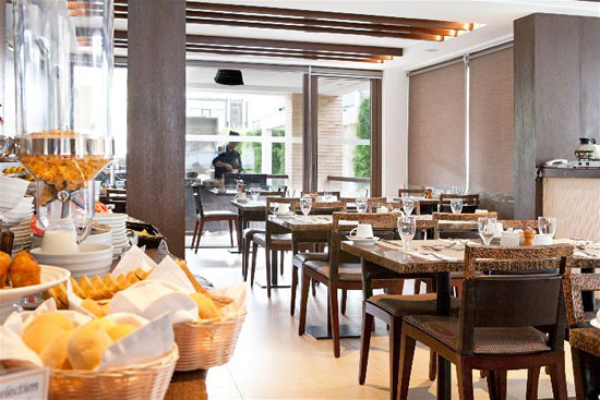 The-District-Boracay-Best-Brunch-Buffet-at-Star-Lounge-2F-opt